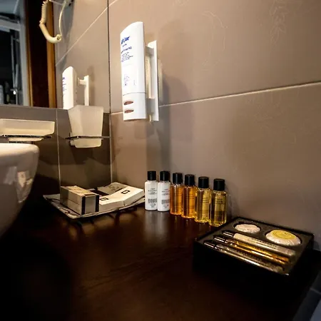 Boutique Hotel Golden Star Tuzla Exterior foto