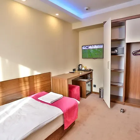 Boutique Hotel Golden Star Tuzla Exterior foto