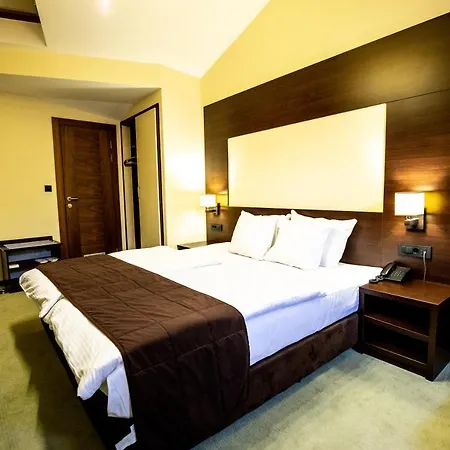 Boutique Hotel Golden Star Tuzla Exterior foto