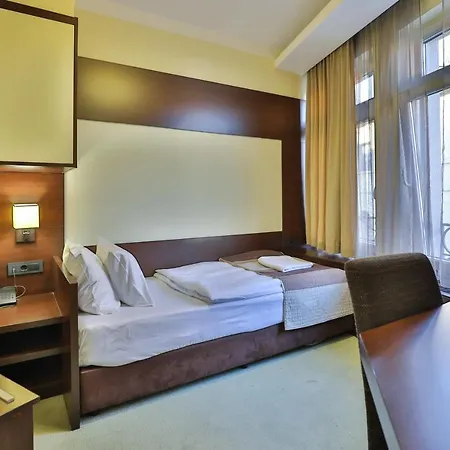 Boutique Hotel Golden Star Tuzla Exterior foto