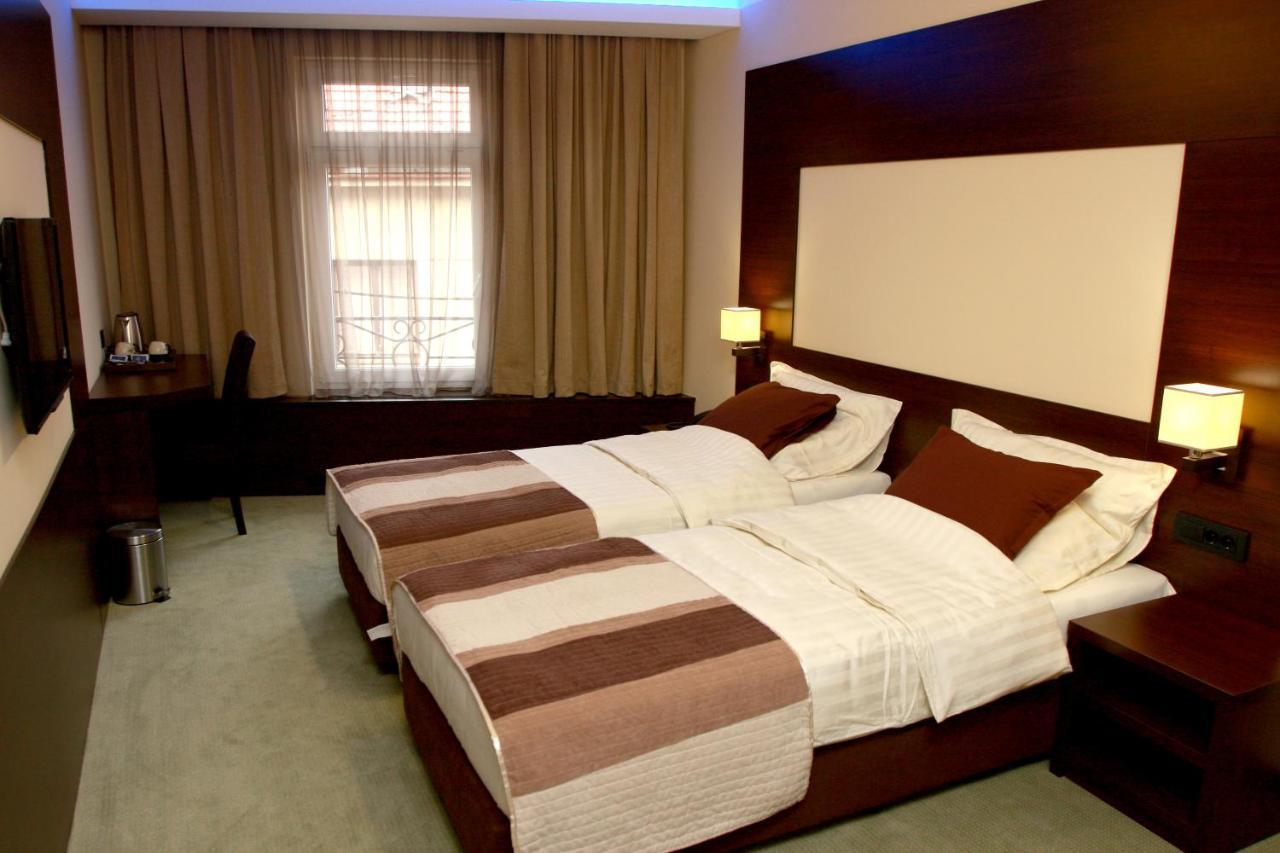 Boutique Golden Star 3* Tuzla