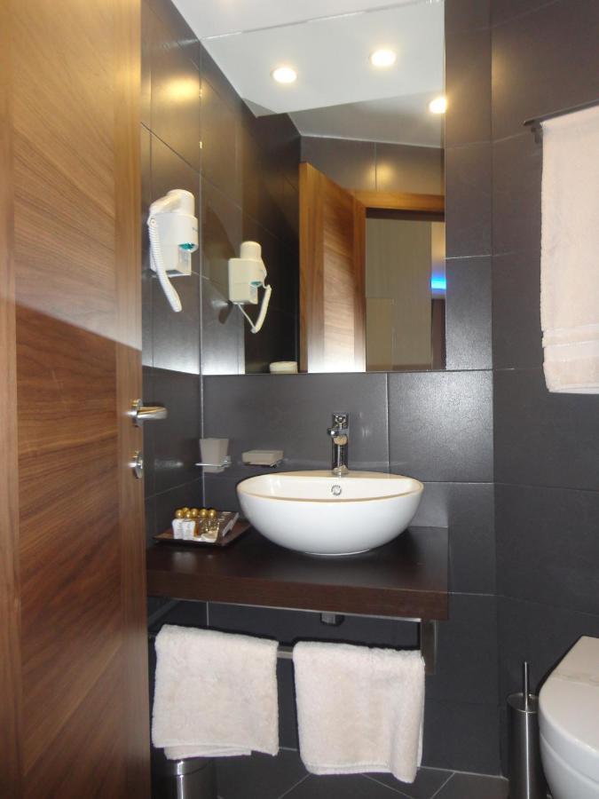 Boutique Golden Star 3* Tuzla